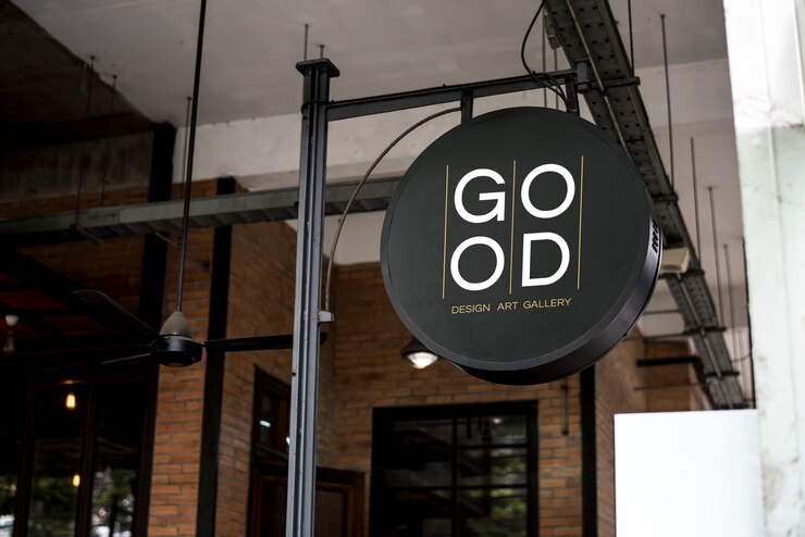 Foto segnaletica all&#39;esterno di un mockup del ristorante