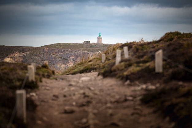 Sentiero al Cap Frehel e alla tipica costa della Bretagna nel nord della Francia