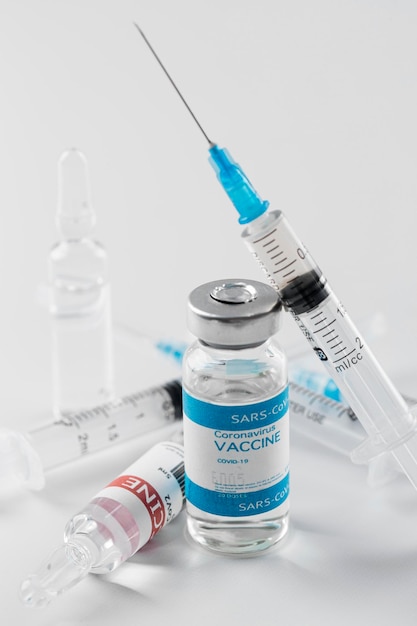 Seringa preventiva per il vaccino contro il coronavirus