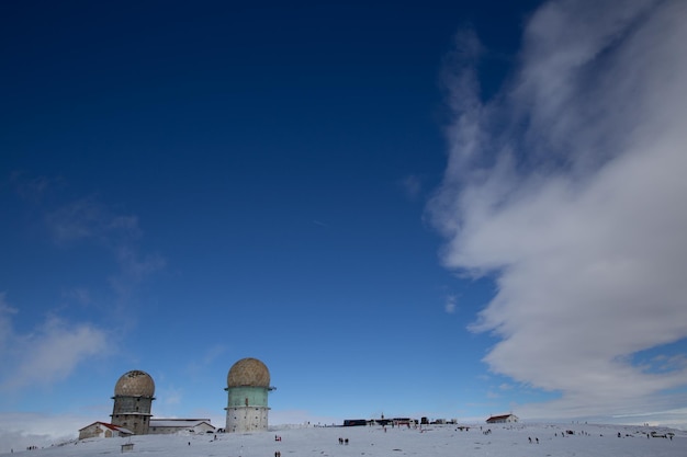 Serra da Estrela in Portogallo in inverno in una giornata di sole