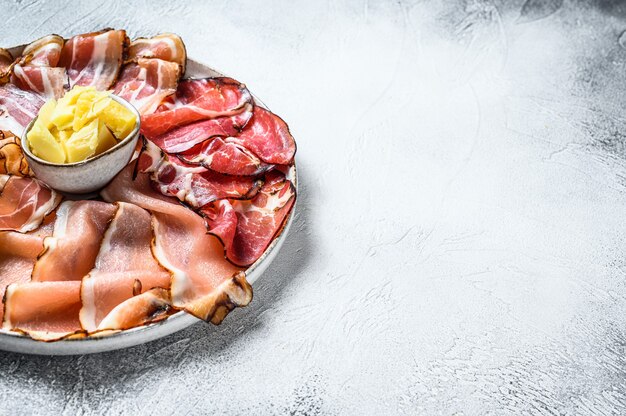 Set di prosciutto crudo italiano