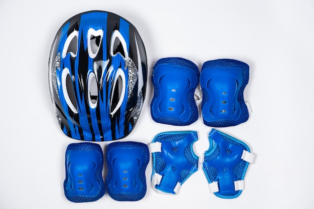 Set di protezioni per bambini per casco da skateboard per pattini a rotelle da ciclismo