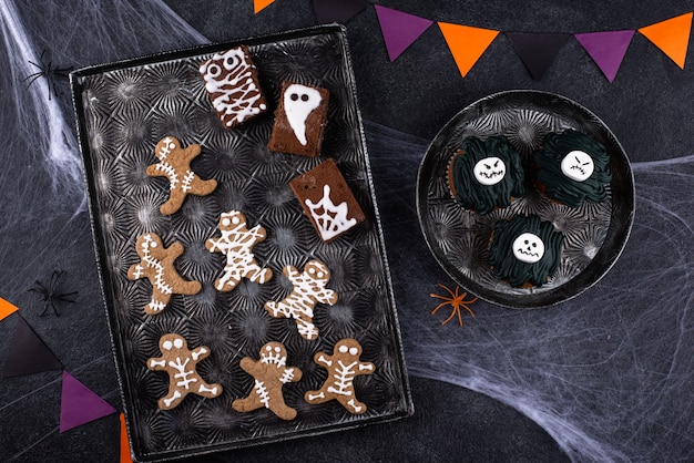 Set di spaventosi dessert di halloween