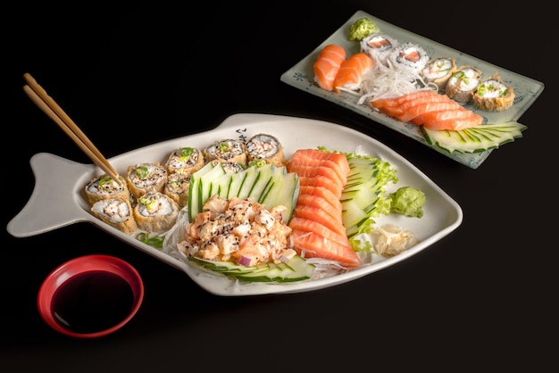 Set di sushi di pesce giapponese