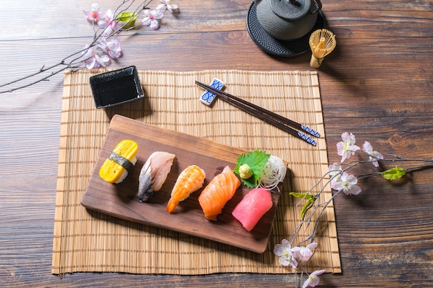 Set di sushi giapponese Sashimi cibo