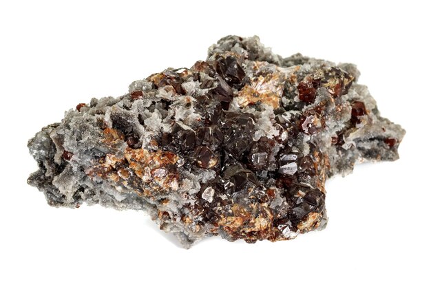 Sfalerite minerale di pietra macro su sfondo bianco