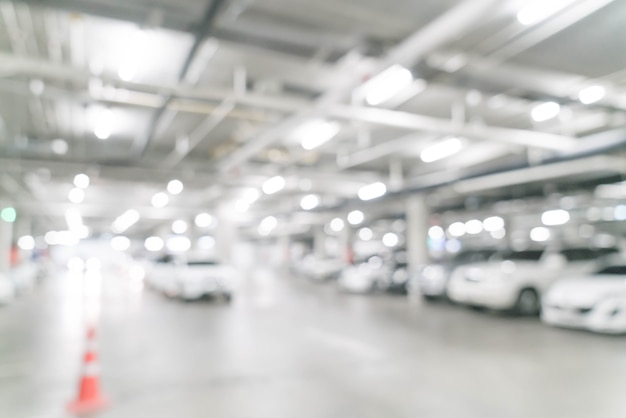 sfocatura astratta in auto di parcheggio