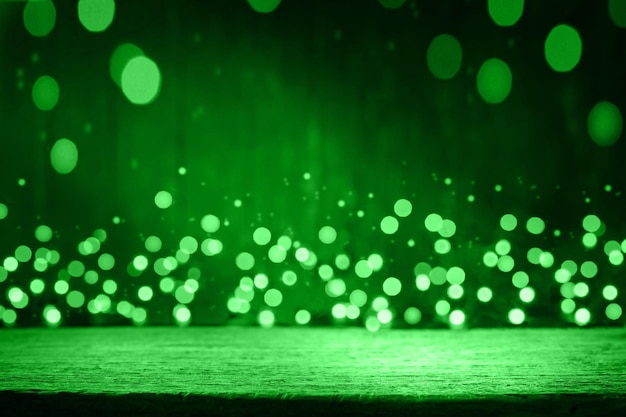 Sfondio di Happy St Patrick's Day Sfondio verde astratto con tavolo di legno vuoto e luci luccicanti sfondo di carta da parati per le vacanze di St Patrick