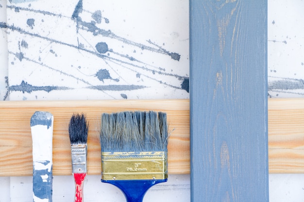 Sfondo artistico Spazzole per dipingere su tela di legno