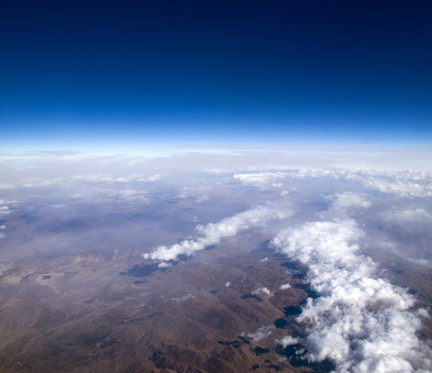 Sfondo cielo e nuvole aeree