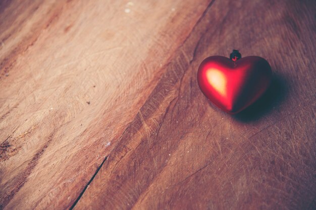 Sfondo con cuori rossi, posto per il testo, San Valentino