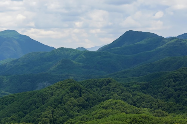 sfondo del paesaggio montuoso