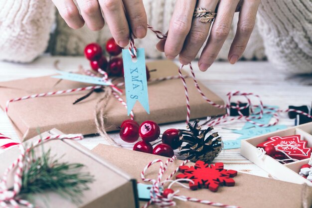 Sfondo dell'album. natale - confezioni regalo per ragazze