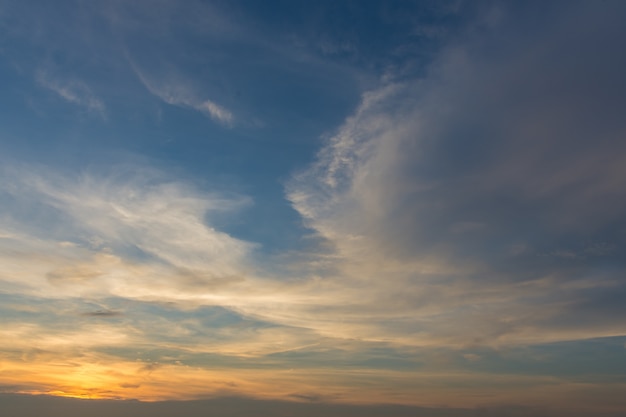 Sfondo di cielo e nuvole