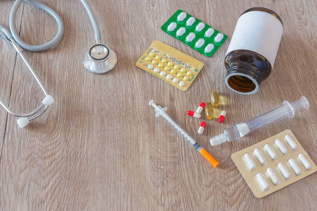 Sfondo di farmacia sul tavolo Pillole. Medicina e salute