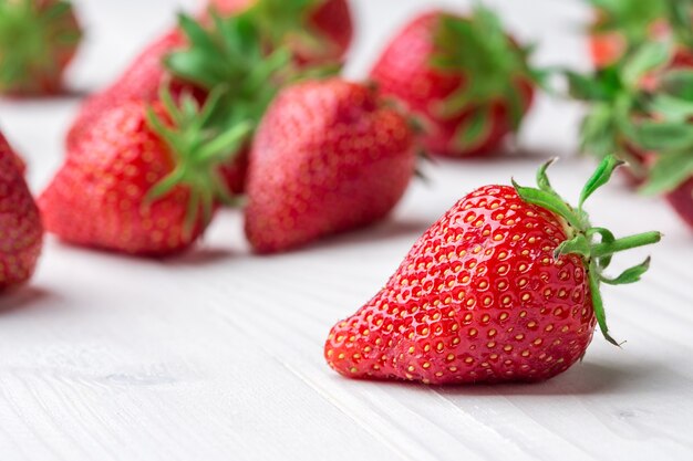 Sfondo di fragole fresche mature in primo piano