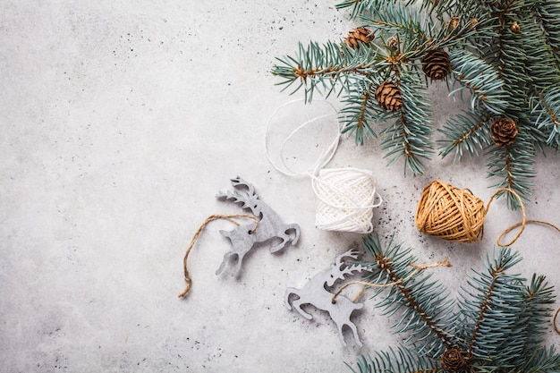 Sfondo di Natale con albero di Natale, copia spazio per il testo.