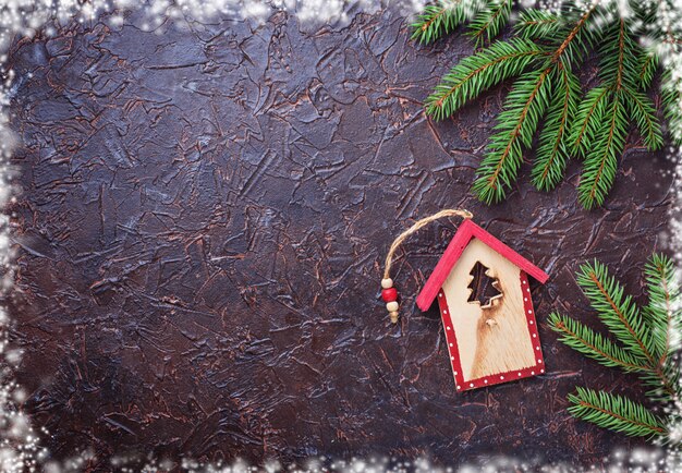 Sfondo di Natale con birdhouse in legno