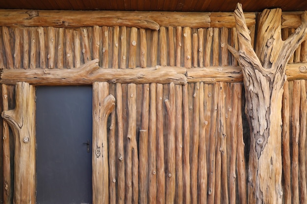 Sfondo di struttura in legno marrone proveniente da un albero naturale Il pannello in legno ha una bella trama di recinzione con motivo scuro