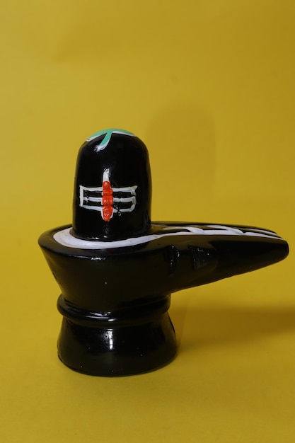 Sfondo isolato Shiva Linga indù