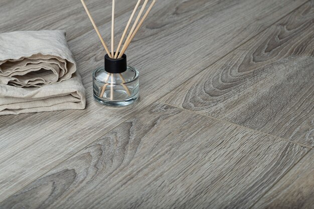 Sfondo laminato Pannelli in legno laminato e parquet per il pavimento nel design degli interni. Texture e pattern di legno naturale