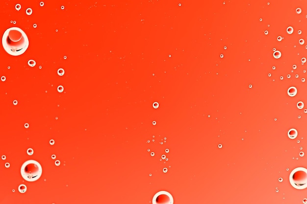 sfondo rosso bagnato / gocce di pioggia da sovrapporre su una finestra, meteo, sfondo gocce d'acqua pioggia su un vetro trasparente