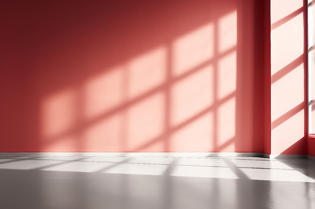 Sfondo rosso pastello vuoto per la presentazione del prodotto con ombra e luce dalle finestre