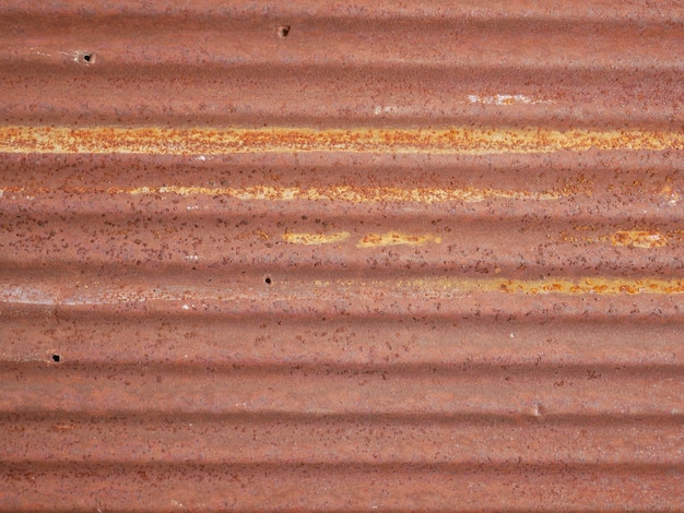 sfondo vintage muro di metallo marrone, struttura del tetto in zinco, acciaio arrugginito