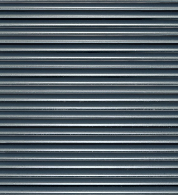 Shiny rolling shutter door texture con linee orizzontali.
