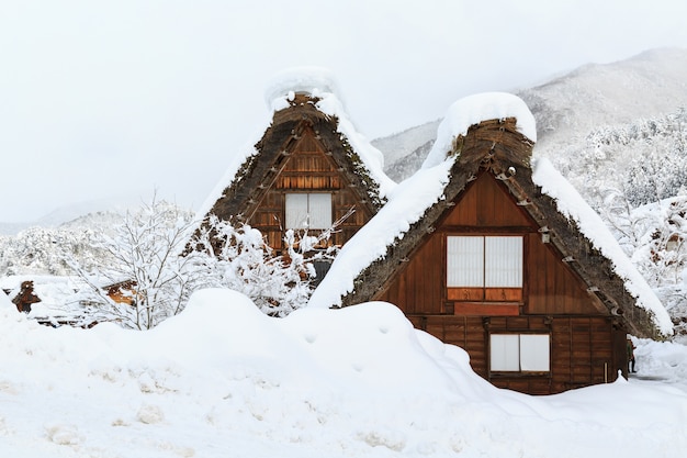 Shirakawa va