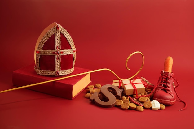 Sinterklaas stnicholas giorno a dicembre vacanze per bambini nei Paesi Bassi ang belgio cioccolato piccante g