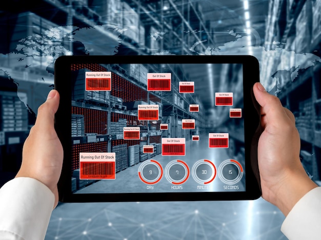 Sistema di gestione intelligente del magazzino che utilizza la tecnologia della realtà aumentata