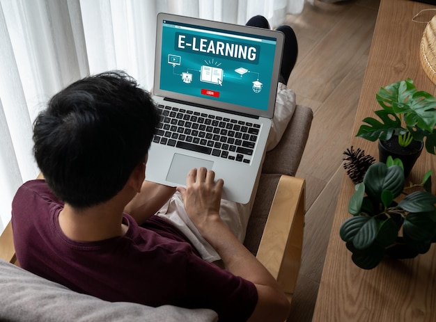 Sito web di e-learning con software di moda per gli studenti che studiano su Internet