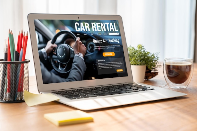sito web di noleggio auto sullo schermo del computer per turisti per noleggiare un'auto per comodità