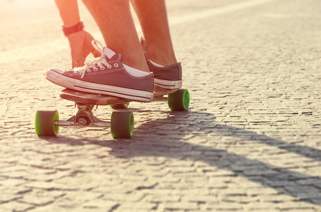 Skateboarder in azione