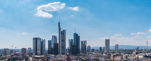 Skyline del panorama del distretto finanziario di Francoforte sul Meno