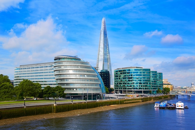 Skyline di Londra Municipio e coccio