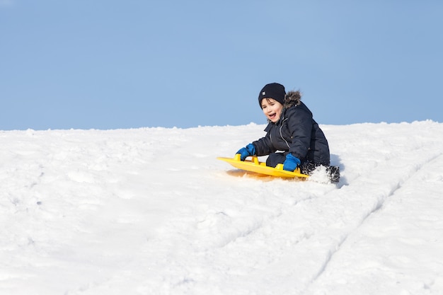 Slittino in inverno