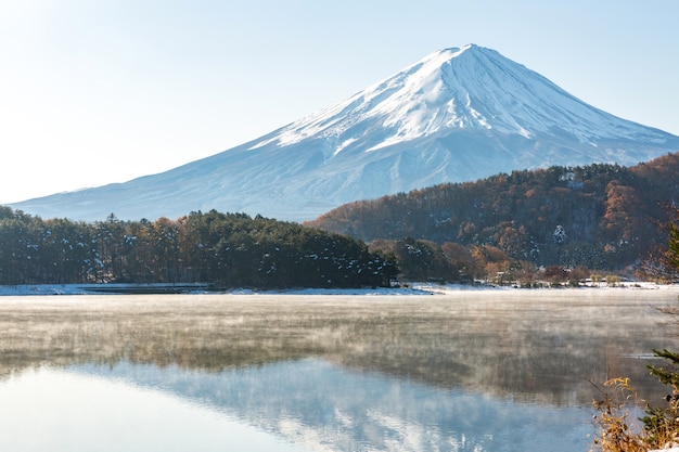 Snow Fuji Kawaguchiko tardo autunno