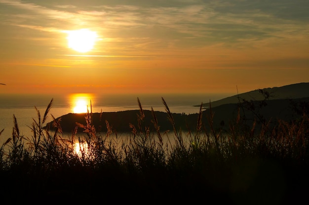 Sole della sera sul mare