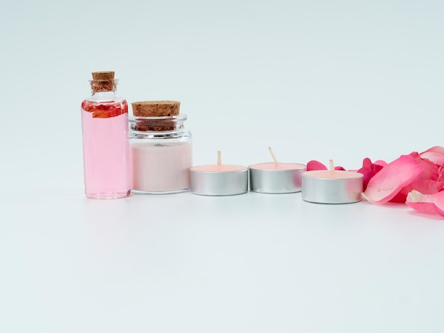 Spa set di olio di rose e candele profumate