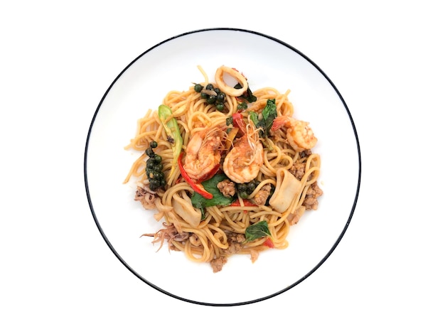 Spaghetti con frutti di mare misti speziati