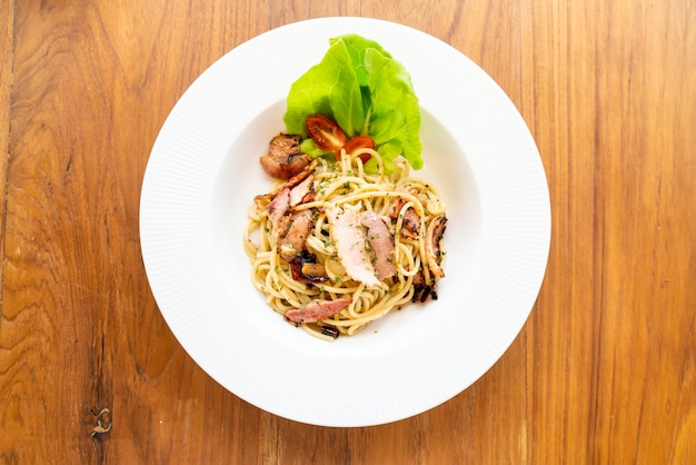 Spaghetti Con Pancetta Aglio E Peperoncino