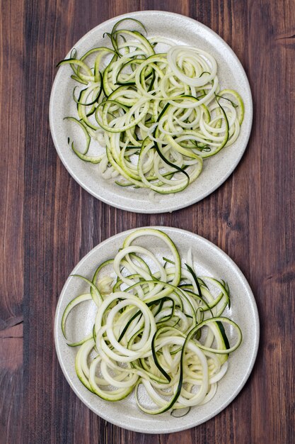 Spaghetti Di Verdure Sul Piatto