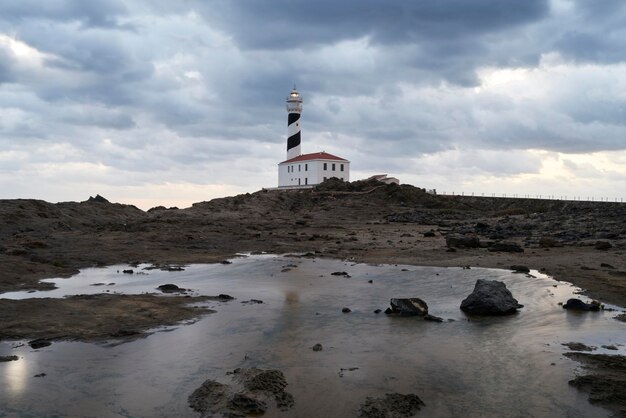 Spagna, Isole Baleari, Minorca, faro di Favaritx al mattino