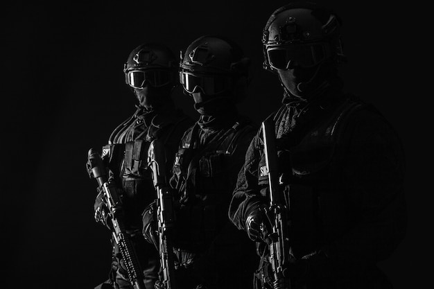 Spec ops police officersSWAT