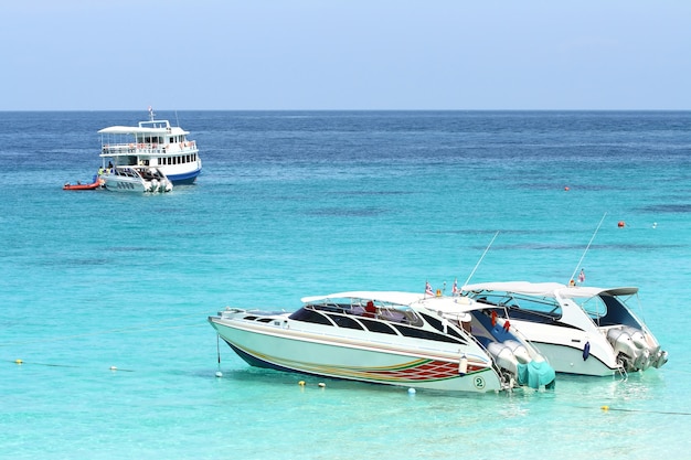 Speed ​​Boat al Similan National Park