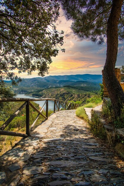 Spettacolare Paesaggio Rurale Immerso Nella Natura. Meandro De Melero, Situato In Estremadura, Spagna