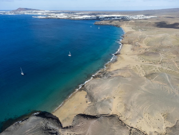 Spiagge Papagayo a Lanzarote veduta aerea drone