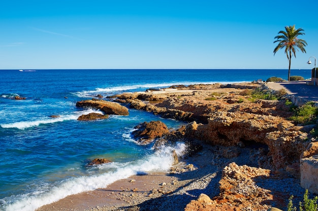 Spiaggia di Denia Las Rotas Rotes nel Mediterraneo di Alicante